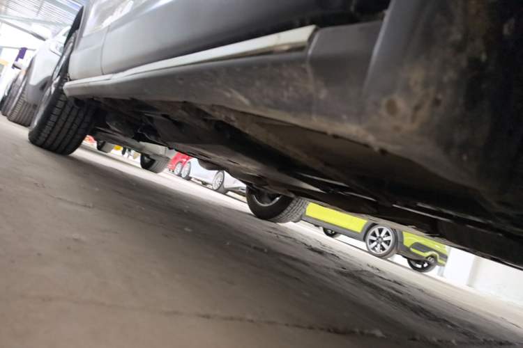 Used Nissan Qashqai 2021 2.0L CVT Luxury Edition Right Side Sill