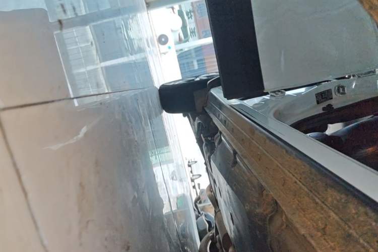 Used Nissan Qashqai 2021 2.0L CVT Luxury Edition Right Side Sill
