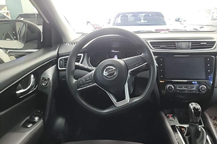 Used Nissan Qashqai 2021 2.0L CVT Smart Enjoyment Version Steering Wheel