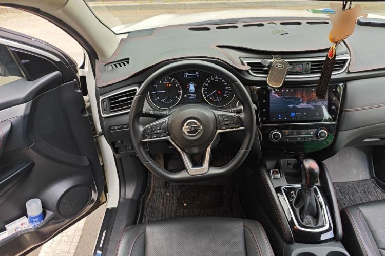 Used Nissan Qashqai 2021 2.0L CVT Luxury Edition Steering Wheel