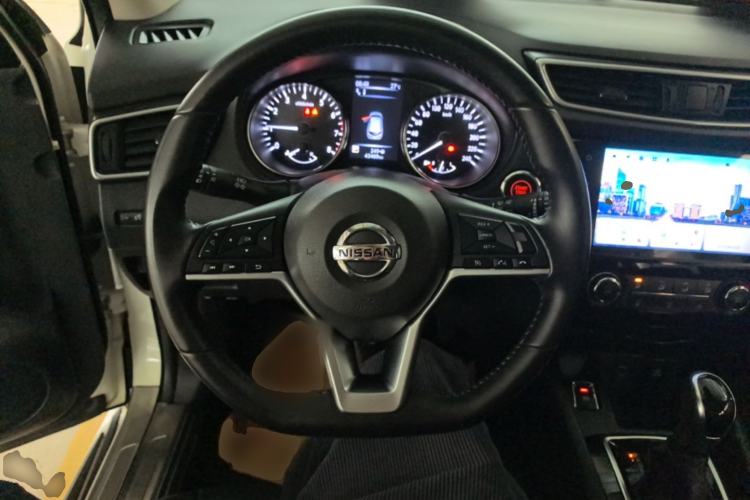 Used Nissan Qashqai 2021 2.0L CVT Luxury Edition Steering Wheel