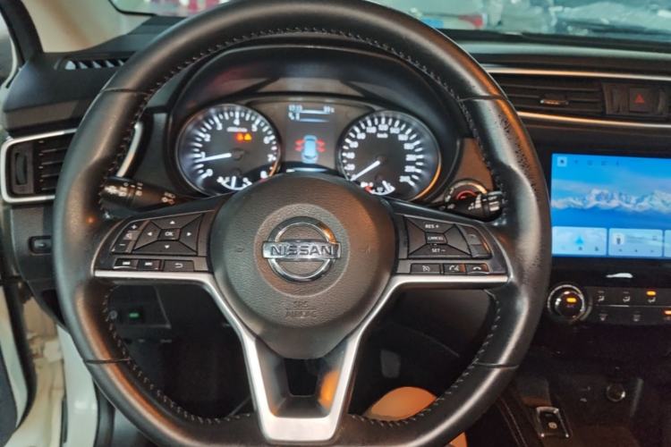 Used Nissan Qashqai 2021 2.0L CVT Luxury Edition Steering Wheel