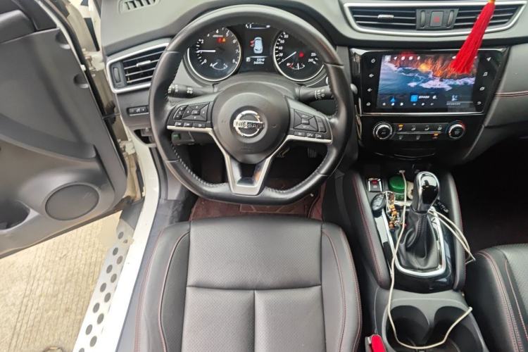 Used Nissan Qashqai 2021 2.0L CVT Luxury Edition Steering Wheel