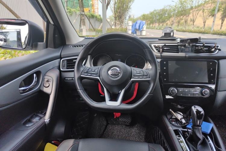 Used Nissan Qashqai 2021 2.0L CVT Luxury Edition Steering Wheel