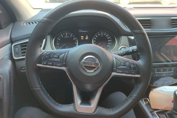 Used Nissan Qashqai 2021 2.0L CVT Luxury Edition Steering Wheel