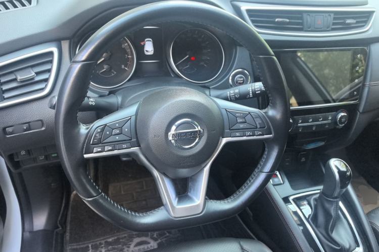 Used Nissan Qashqai 2021 2.0L CVT Luxury Edition Steering Wheel