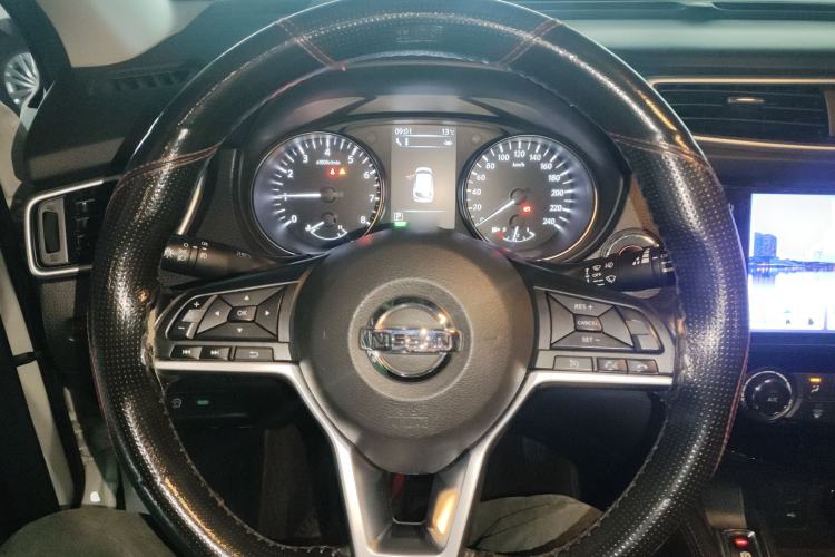 Used Nissan Qashqai 2021 2.0L CVT Luxury Edition Steering Wheel