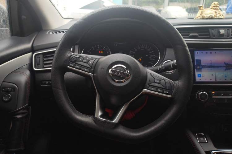 Used Nissan Qashqai 2021 2.0L CVT Luxury Edition Steering Wheel