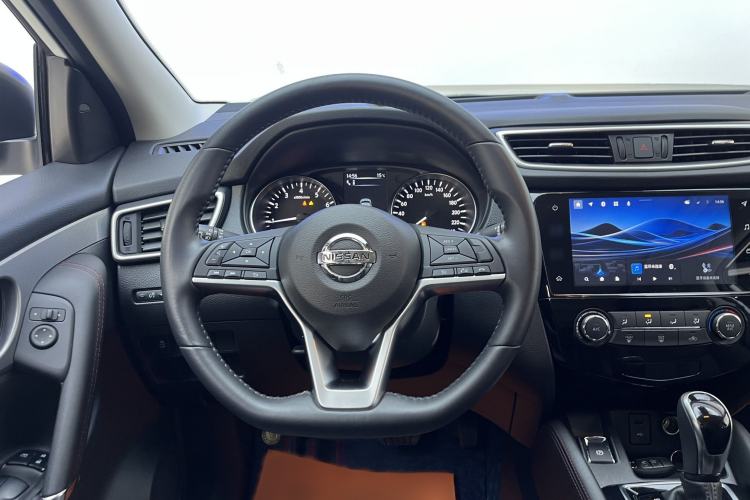 Used Nissan Qashqai 2021 2.0L CVT Luxury Edition Steering Wheel