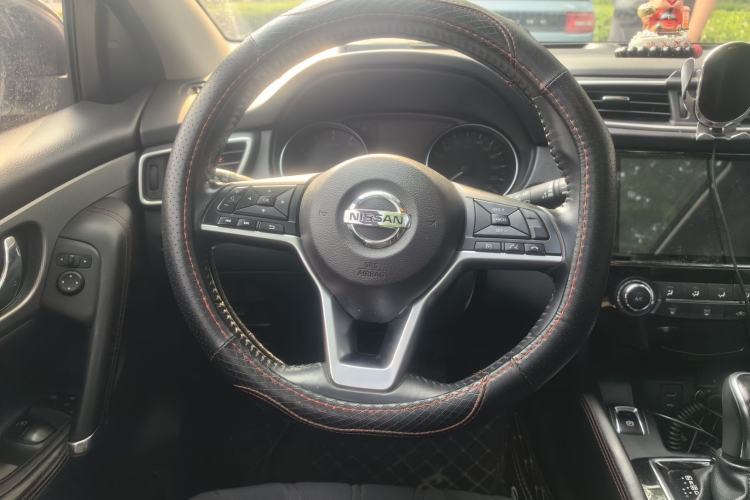 Used Nissan Qashqai 2021 2.0L CVT Luxury Edition Steering Wheel