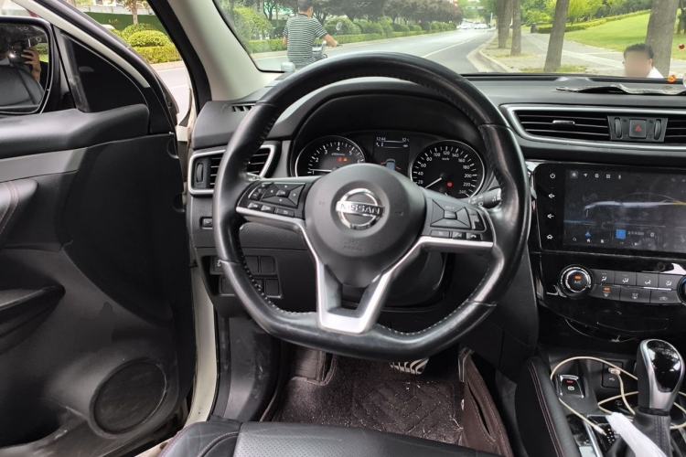 Used Nissan Qashqai 2021 2.0L CVT Luxury Edition Steering Wheel