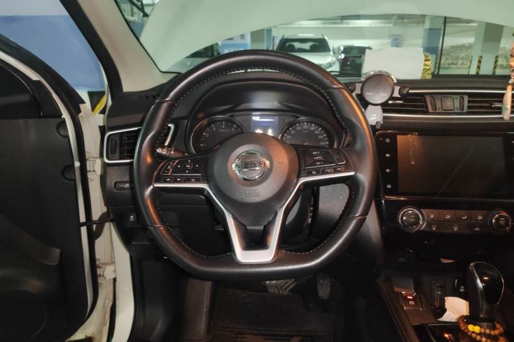 Used Nissan Qashqai 2021 2.0L CVT Luxury Edition Steering Wheel