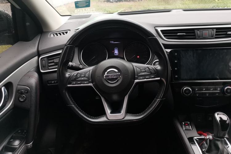 Used Nissan Qashqai 2021 2.0L CVT Luxury Edition Steering Wheel