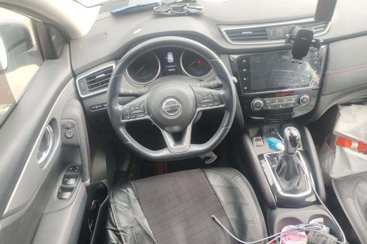 Used Nissan Qashqai 2021 2.0L CVT Luxury Edition Steering Wheel