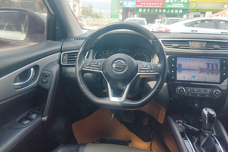 Used Nissan Qashqai 2021 2.0L CVT Luxury Edition Steering Wheel