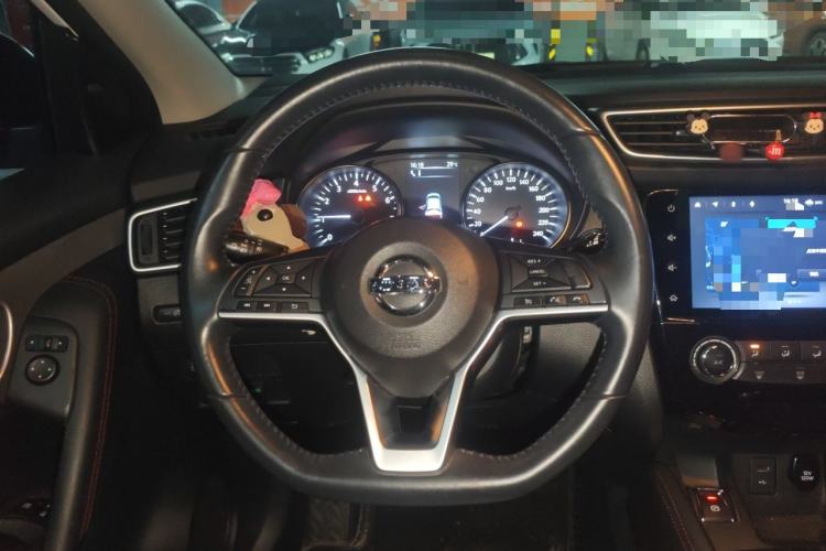 Used Nissan Qashqai 2021 2.0L CVT Luxury Edition Steering Wheel