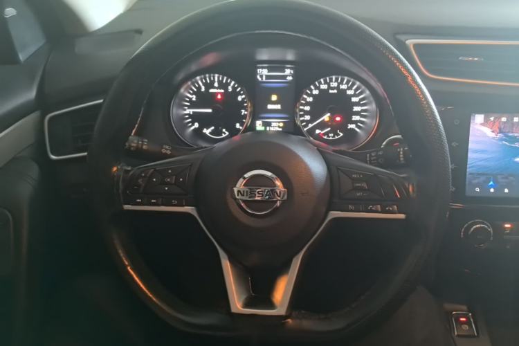 Used Nissan Qashqai 2021 2.0L CVT Luxury Edition Steering Wheel