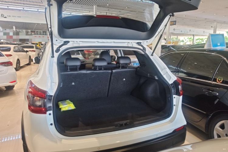 Used Nissan Qashqai 2021 2.0L CVT Luxury Edition Trunk