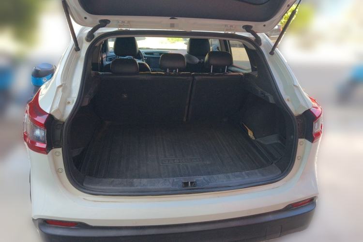 Used Nissan Qashqai 2021 2.0L CVT Luxury Edition Trunk