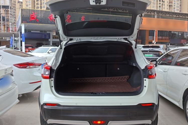 Used Nissan Qashqai 2021 2.0L CVT Luxury Edition Trunk