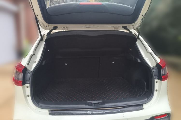 Used Nissan Qashqai 2021 2.0L CVT Luxury Edition Trunk