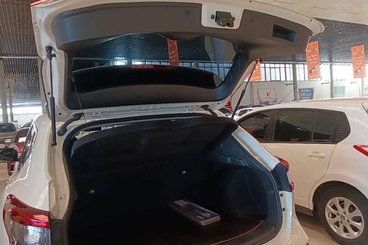 Used Nissan Qashqai 2021 2.0L CVT Luxury Edition Trunk
