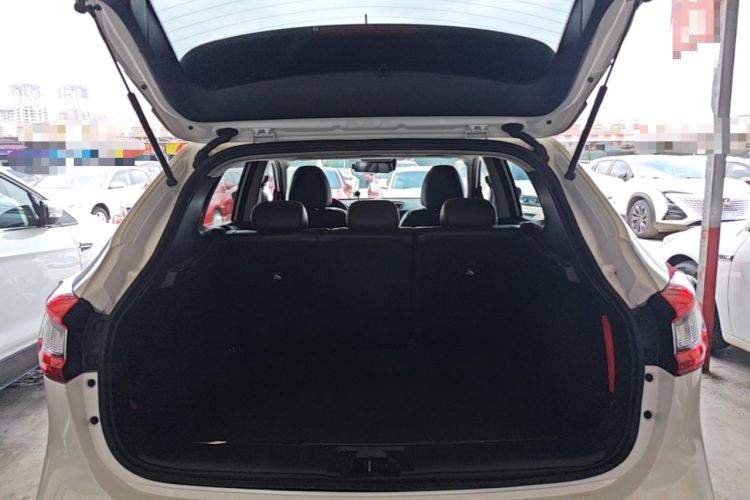 Used Nissan Qashqai 2021 2.0L CVT Luxury Edition Trunk