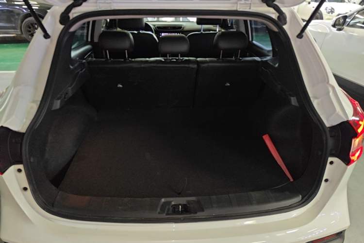 Used Nissan Qashqai 2021 2.0L CVT Luxury Edition Trunk