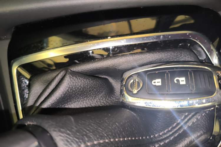 Used Nissan Qashqai 2021 2.0L CVT Luxury Edition Vehicle Key