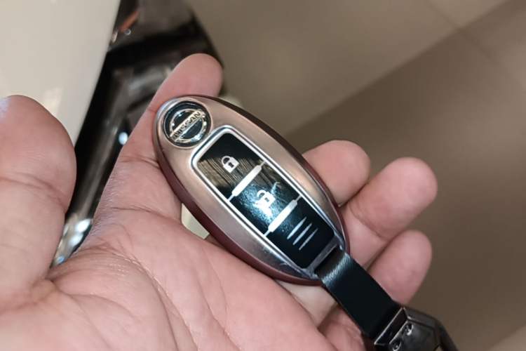 Used Nissan Qashqai 2021 2.0L CVT Luxury Edition Vehicle Key