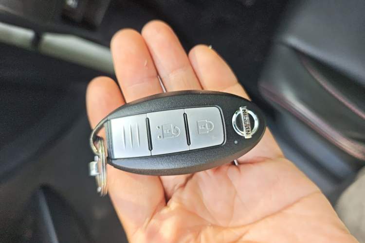 Used Nissan Qashqai 2021 2.0L CVT Luxury Edition Vehicle Key