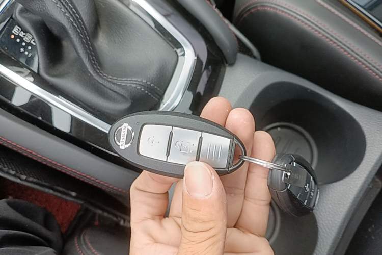 Used Nissan Qashqai 2021 2.0L CVT Luxury Edition Vehicle Key