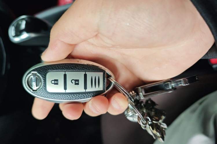 Used Nissan Qashqai 2021 2.0L CVT Luxury Edition Vehicle Key