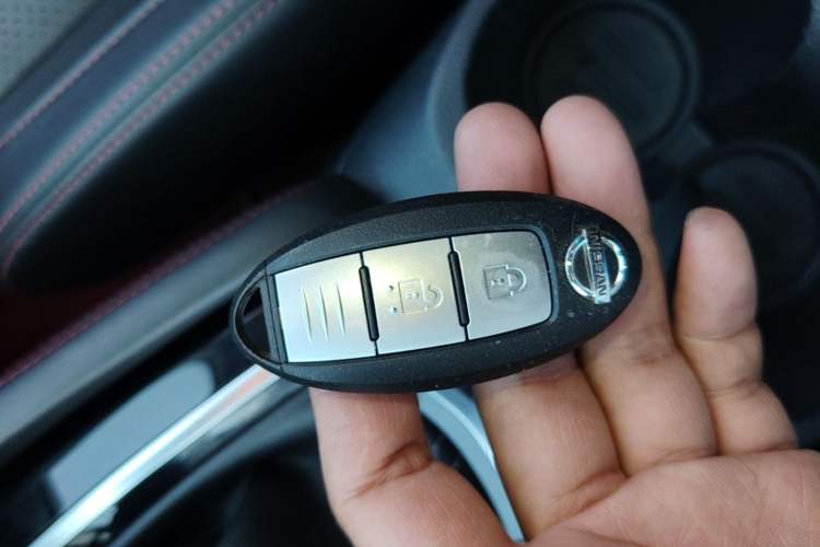 Used Nissan Qashqai 2021 2.0L CVT Luxury Edition Vehicle Key