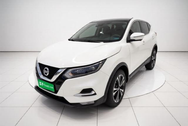 Używany Nissan Qashqai 2021 2.0L CVT Luxury Edition