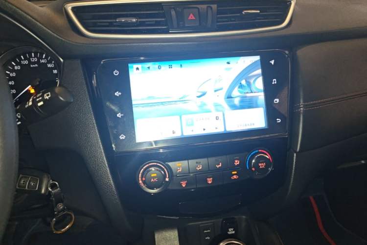Used Nissan Qashqai 2021 2.0L CVT Smart Enjoyment Version Audio And AC Panel