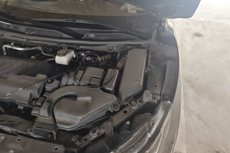 Used Nissan Qashqai 2021 2.0L CVT Luxury Edition Engine Bay Left
