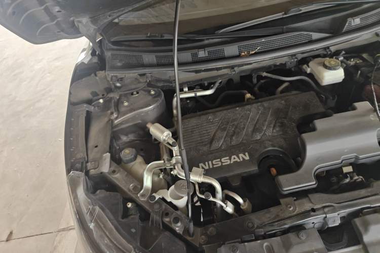 Used Nissan Qashqai 2021 2.0L CVT Luxury Edition Engine Bay Right