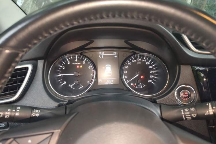 Used Nissan Qashqai 2021 2.0L CVT Luxury Edition Instrument Cluster