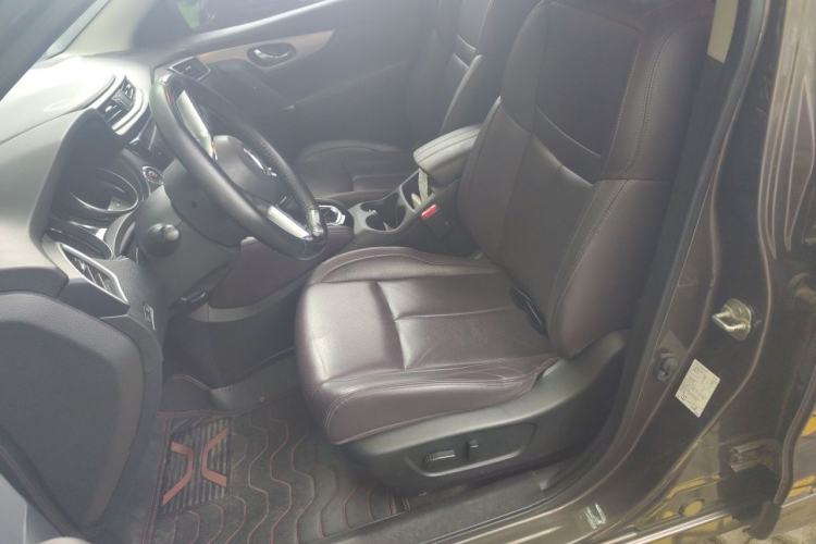 Used Nissan Qashqai 2021 2.0L CVT Luxury Edition Left Front Seat