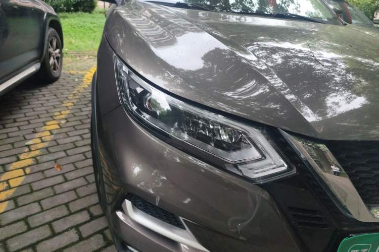 Used Nissan Qashqai 2021 2.0L CVT Luxury Edition Right Front Headlight