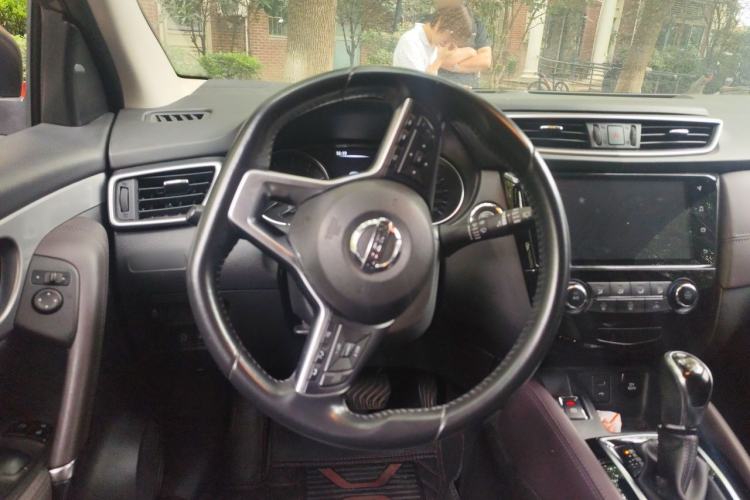 Used Nissan Qashqai 2021 2.0L CVT Luxury Edition Steering Wheel