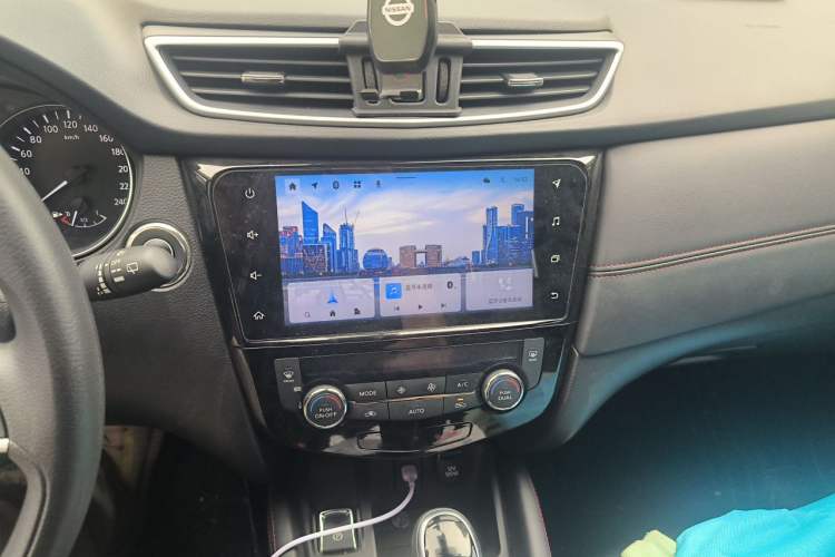 Used Nissan Qashqai 2022 2.0L CVT XV Smart Enjoyment Version Audio And AC Panel