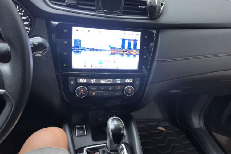 Used Nissan Qashqai 2022 2.0L CVT XV Smart Enjoyment Version Audio And AC Panel