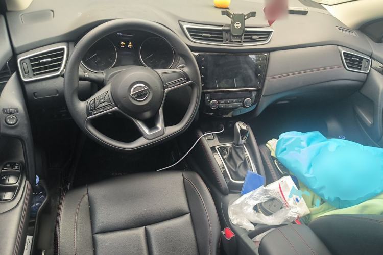 Used Nissan Qashqai 2022 2.0L CVT XV Smart Enjoyment Version Center Console