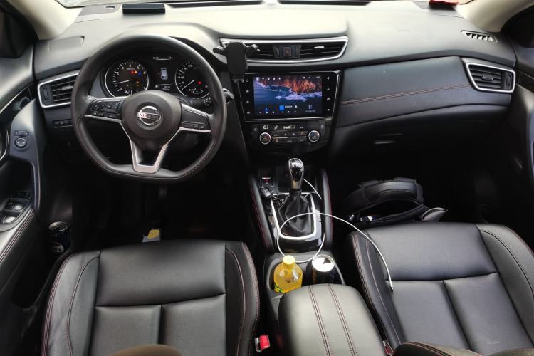 Used Nissan Qashqai 2022 2.0L CVT XV Smart Enjoyment Version Center Console