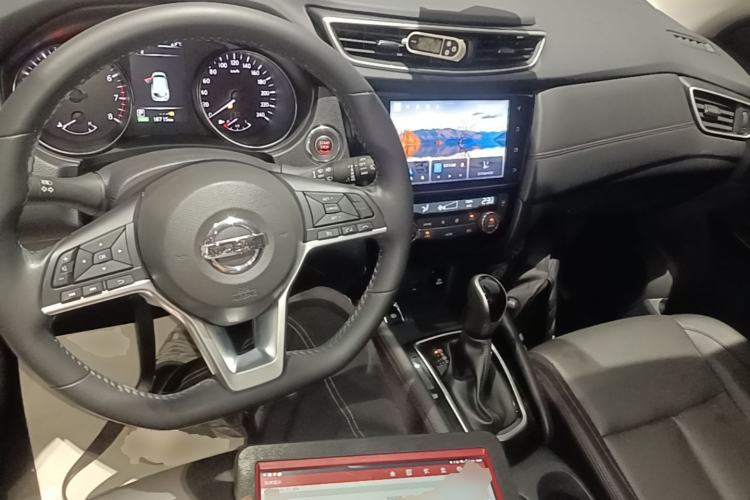 Used Nissan Qashqai 2022 2.0L CVT XV Premier Luxury Edition Center Console