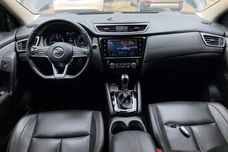 Used Nissan Qashqai 2022 2.0L CVT XV Premier Luxury Edition Center Console