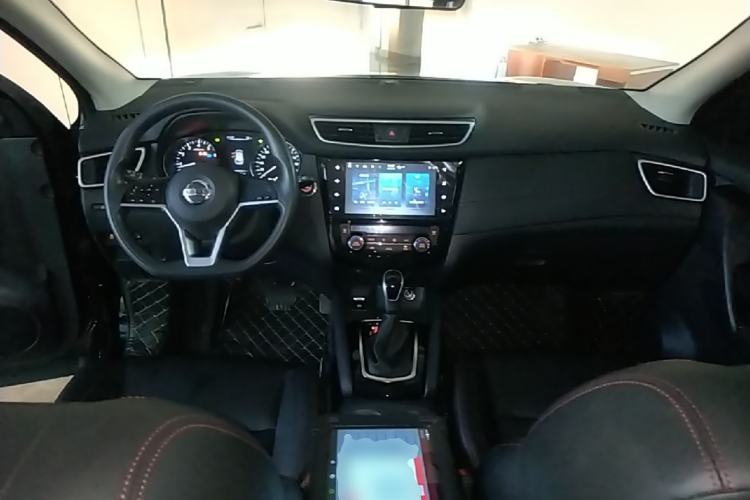 Used Nissan Qashqai 2022 2.0L CVT XV Smart Enjoyment Version Center Console