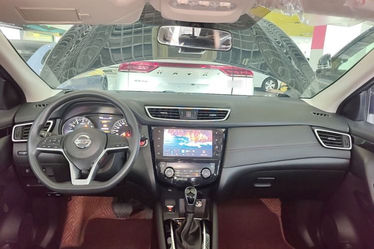Used Nissan Qashqai 2022 2.0L CVT XV Smart Enjoyment Version Center Console
